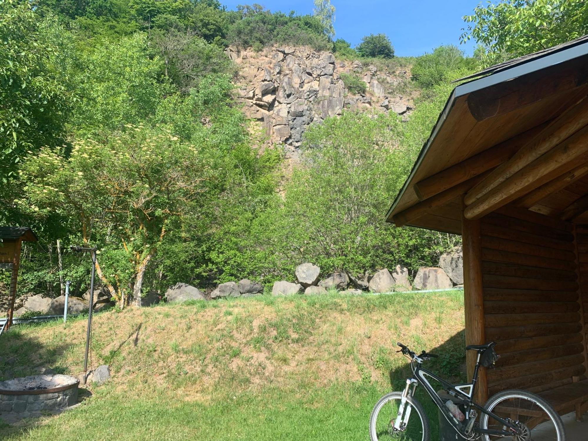 Hotel Forsthaus Volkesfeld Екстериор снимка