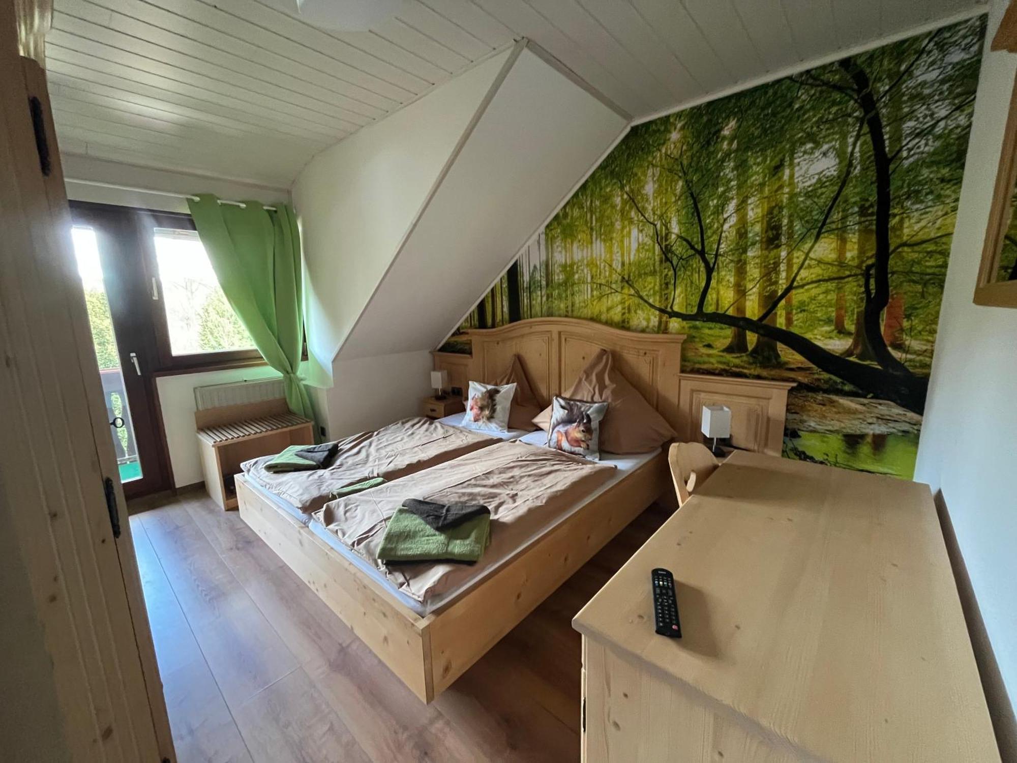 Hotel Forsthaus Volkesfeld Екстериор снимка
