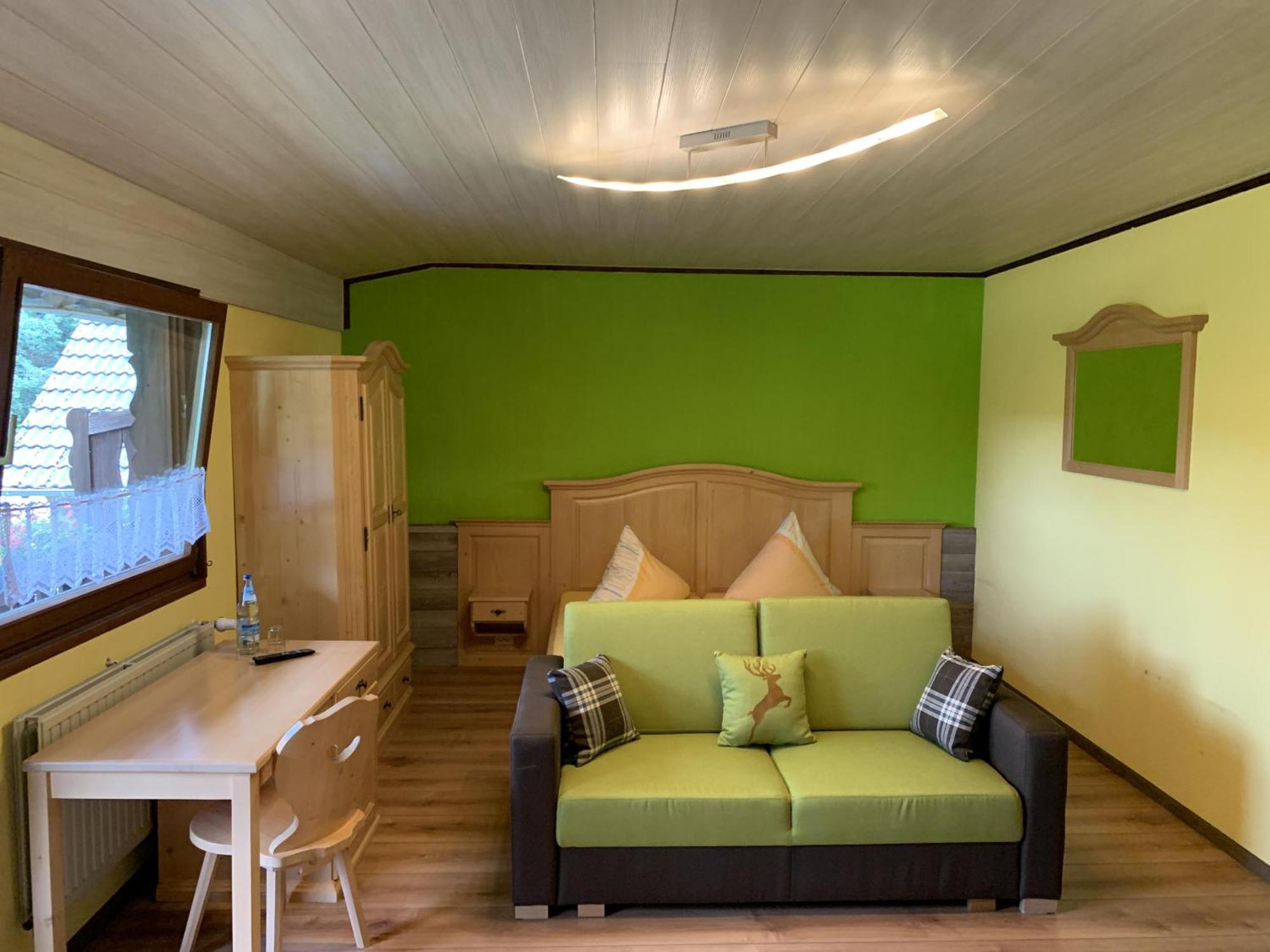 Hotel Forsthaus Volkesfeld Екстериор снимка